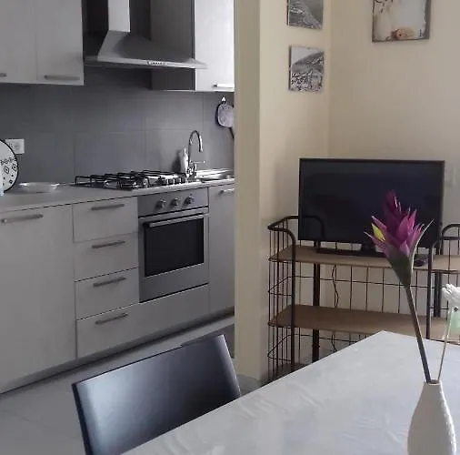 A Due Passi Dal Mare * Marina dʼAndora